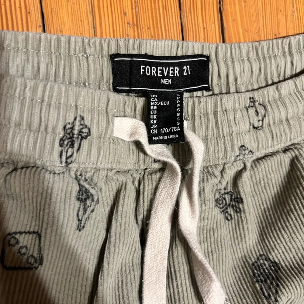 FOREVER‎ 21 Mens Patterned Gray Pants